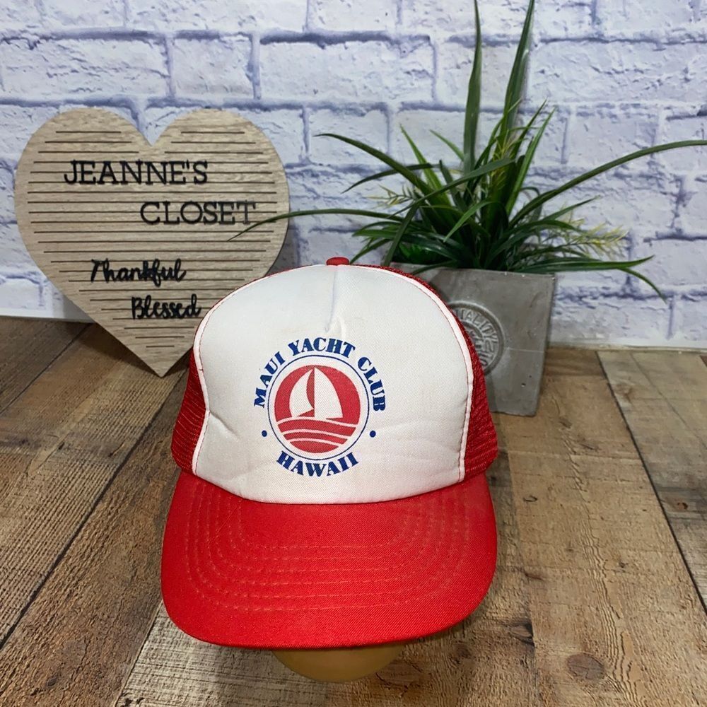 Vintage 80s Maui Yacht Club Hawaii Spell Out Trucker Hat Snapback White Red